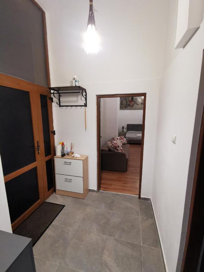 Central Designer Flat Oradea Exterior photo